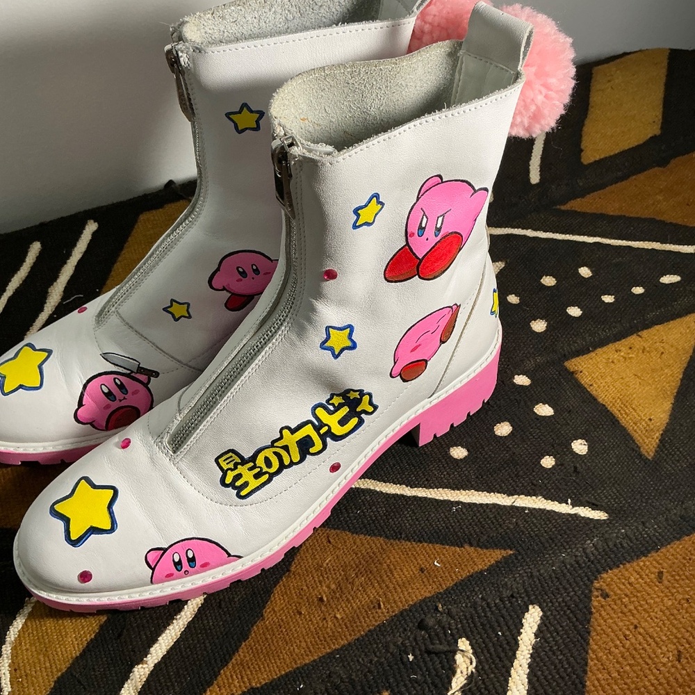 Boots - Picture 6 of 8